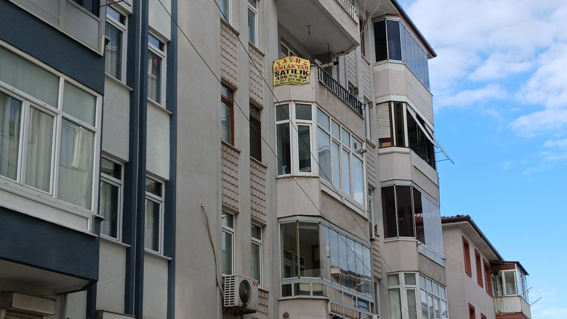 Bayraktar Apartmanı